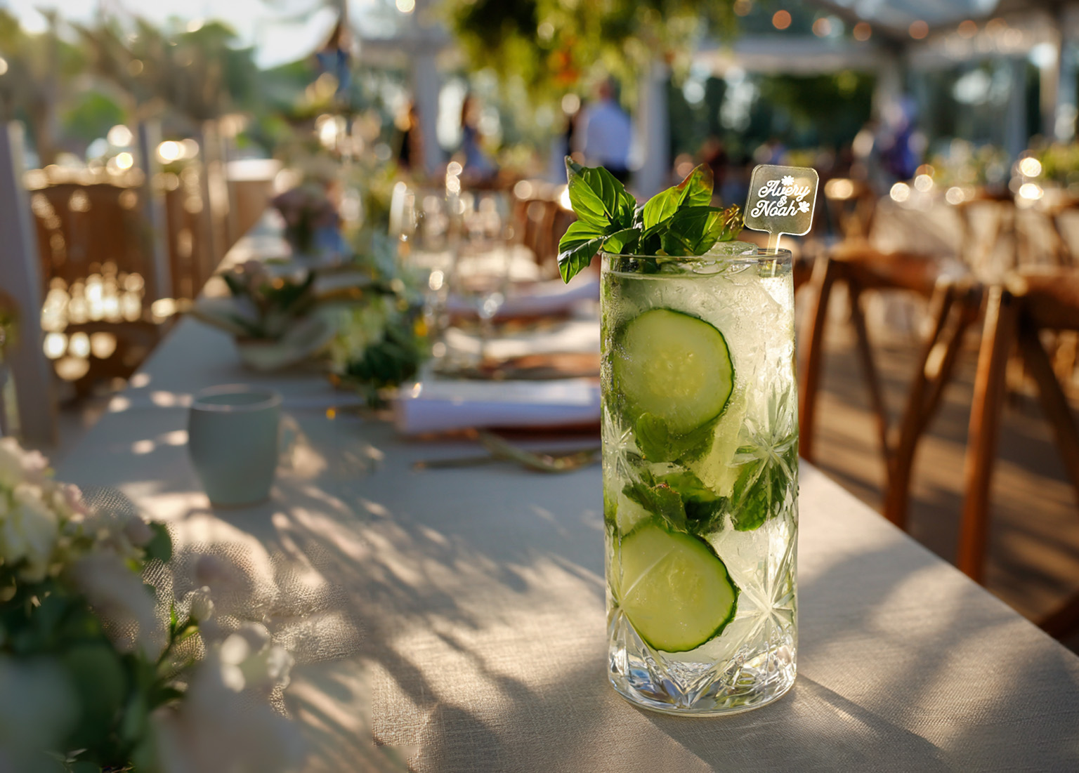 Ultimate Guide to Personalized Wedding Drink Stirrers for Signature Cocktails and Wedding Bars_Custom Drink Stirrers